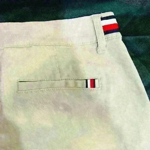 🔥Tommy Hilfiger Short🔥 - Picture 4 of 9